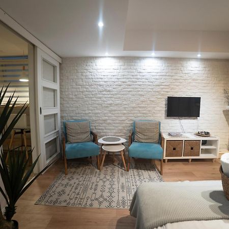 Appartement Cozy Haven à Belgrade Extérieur photo